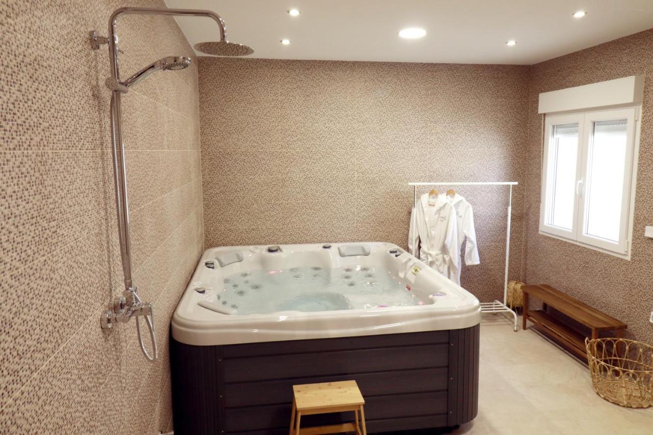 Casa Rural Ideal Para Escapadas Con Barbacoa Y Spa Tinarejos Екстериор снимка