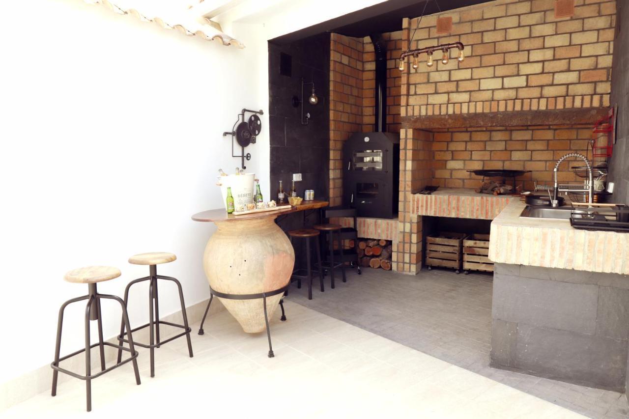 Casa Rural Ideal Para Escapadas Con Barbacoa Y Spa Tinarejos Екстериор снимка