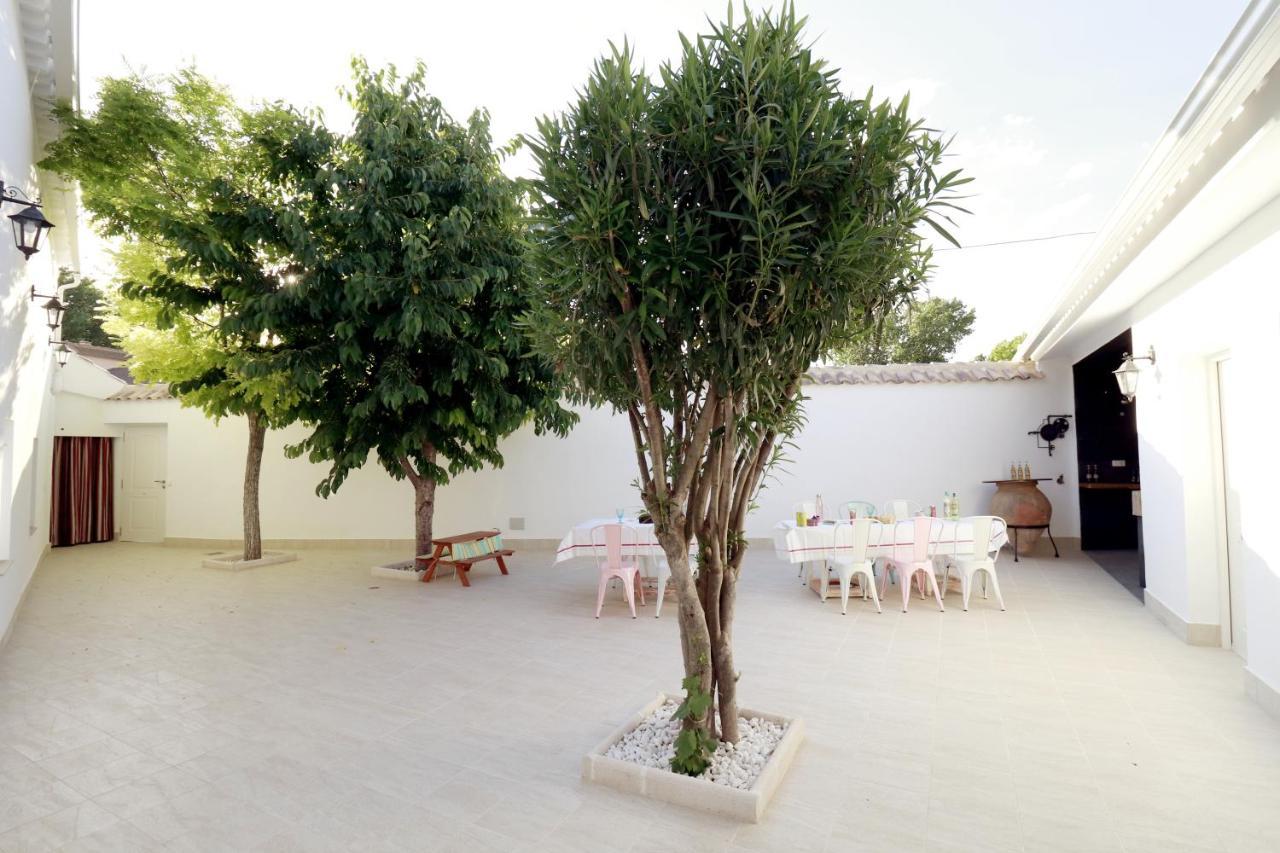 Casa Rural Ideal Para Escapadas Con Barbacoa Y Spa Tinarejos Екстериор снимка